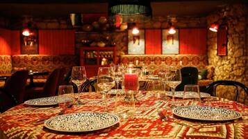 Petit déjeuner buffet compris tous les jours