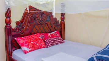 9 bedrooms, bed sheets