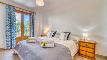 3 chambres, fer et planche Ă repasser, Wi-Fi gratuit, draps fournis