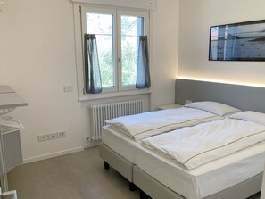 2 bedrooms, free WiFi, bed sheets