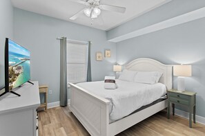 2 bedrooms, internet, bed sheets