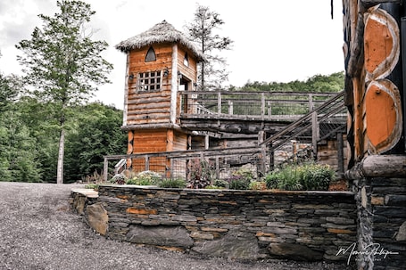 Deluxe Chalet | Terrace/patio. Vikings Villages Resort