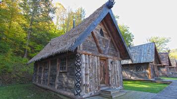 Deluxe Chalet | Exterior