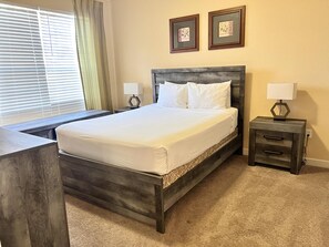 2 bedrooms, iron/ironing board, WiFi, bed sheets