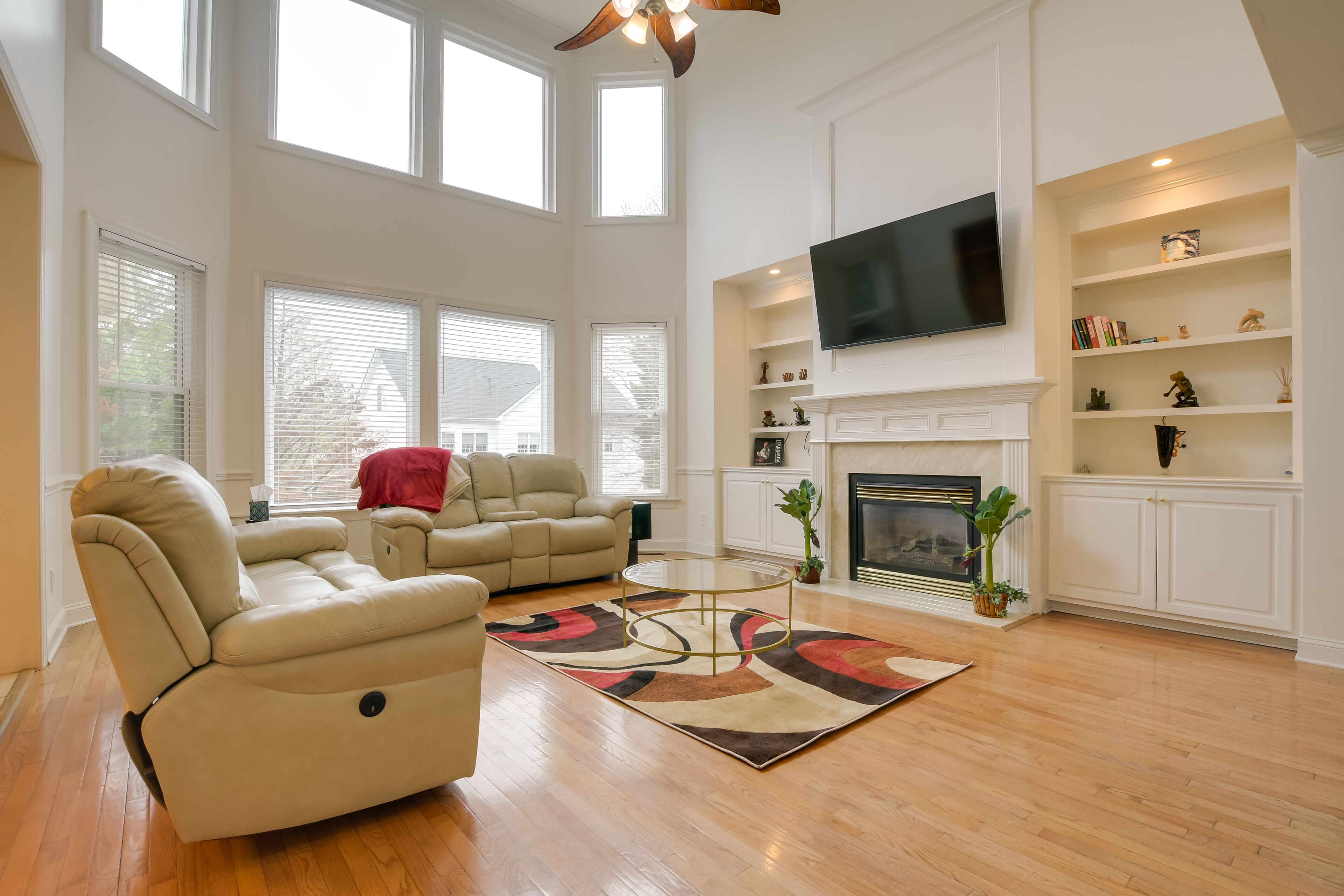 Spacious Cary Home 21 Mi to Downtown Raleigh!