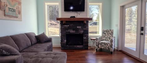 TV connectée, cheminée