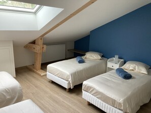 3 habitaciones, wifi gratis y ropa de cama 
