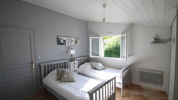 2 chambres, fer et planche Ă repasser, lit parapluie, Wi-Fi gratuit