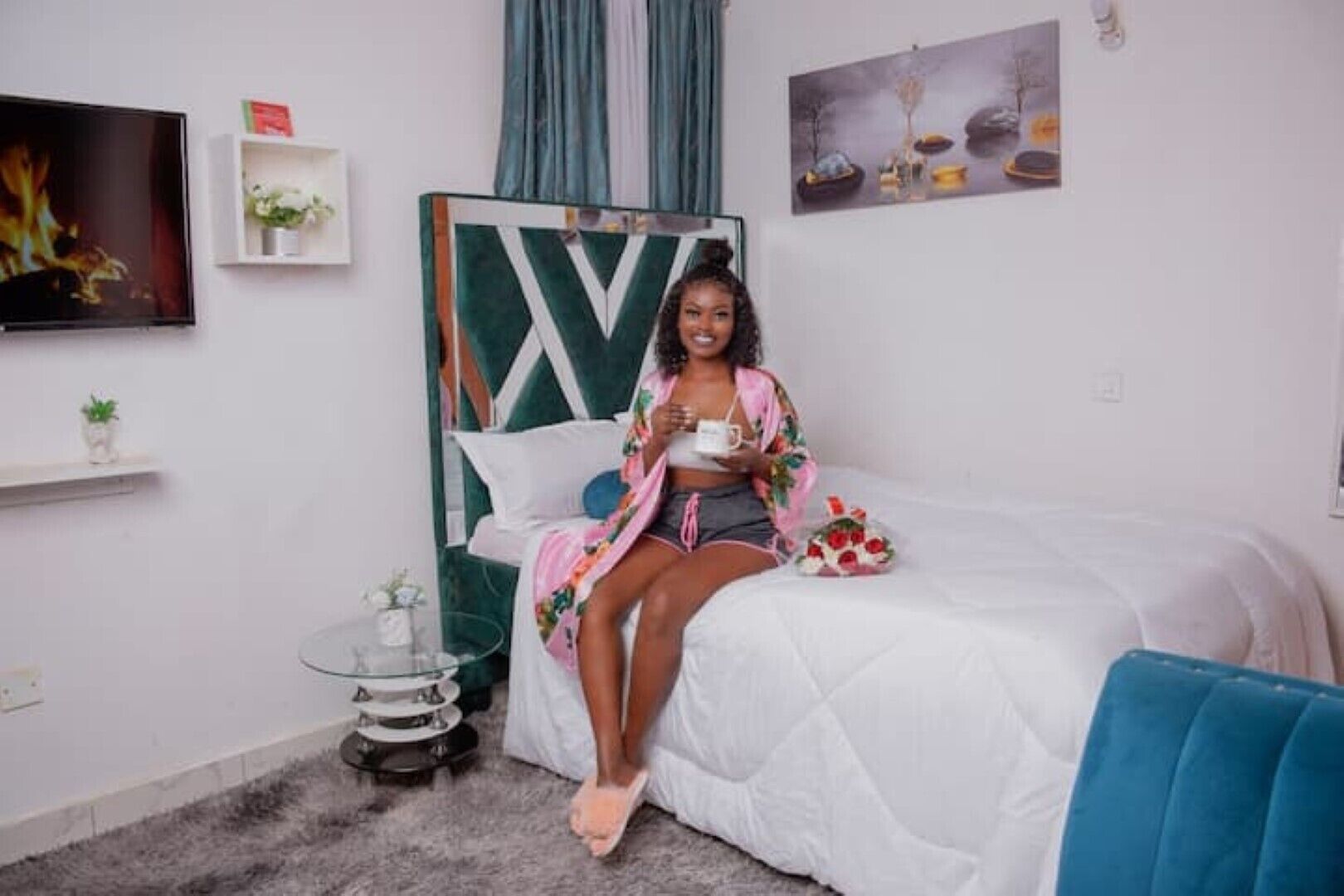 1 多间卧室、上网接入