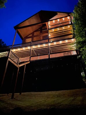 Exterior - Blue Ridge Luxury Cabin w/ Views, Movie Theater, EV Charger & Hot Tub (Morganton)