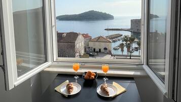 Superior Apartment | City view