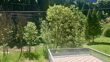 Bahagian luar