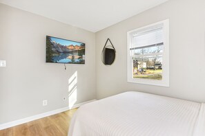 Deluxe House | 4 bedrooms, free WiFi, bed sheets