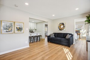 منزل ديلوكس | منطقة المعيشة