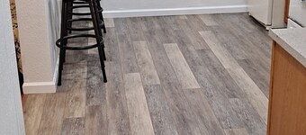  Guesthouse/apartment 5 minutes from Hospital,  convenient center, and freeway