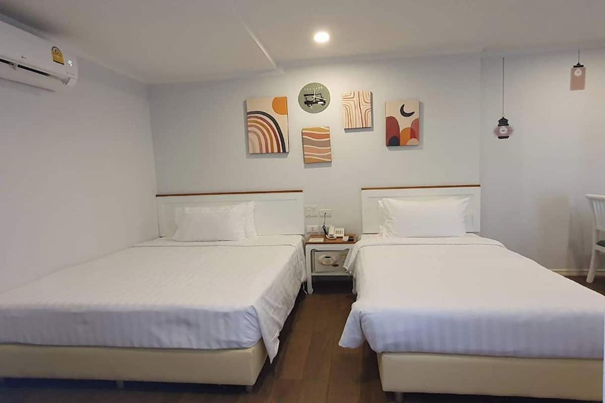Habitación superior | 1 habitación, ropa de cama de alta calidad, escritorio y wifi gratis