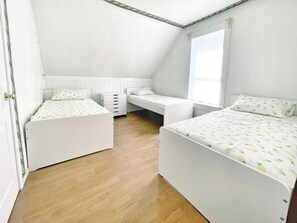 3 camere, Wi-Fi, lenzuola