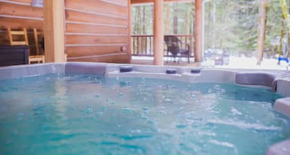 Logshire at Mt.Baker EVCharger & HotTub