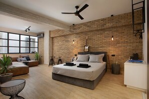 1 室のベッドルーム、WiFi、ベッドシーツ
