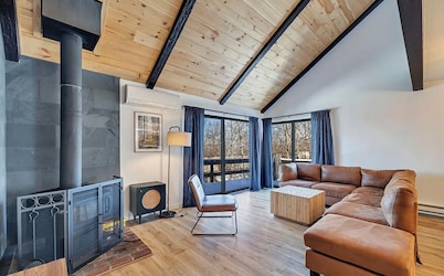 Modern and Brand New, Pool, Camelback Ski Area, 2 showers