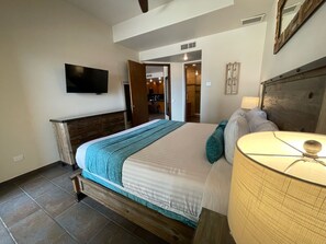 2 bedrooms, in-room safe, iron/ironing board, free WiFi - Beautiful Ground floor close to the pool-Also own adjacent unit  (Puerto Peñasco)