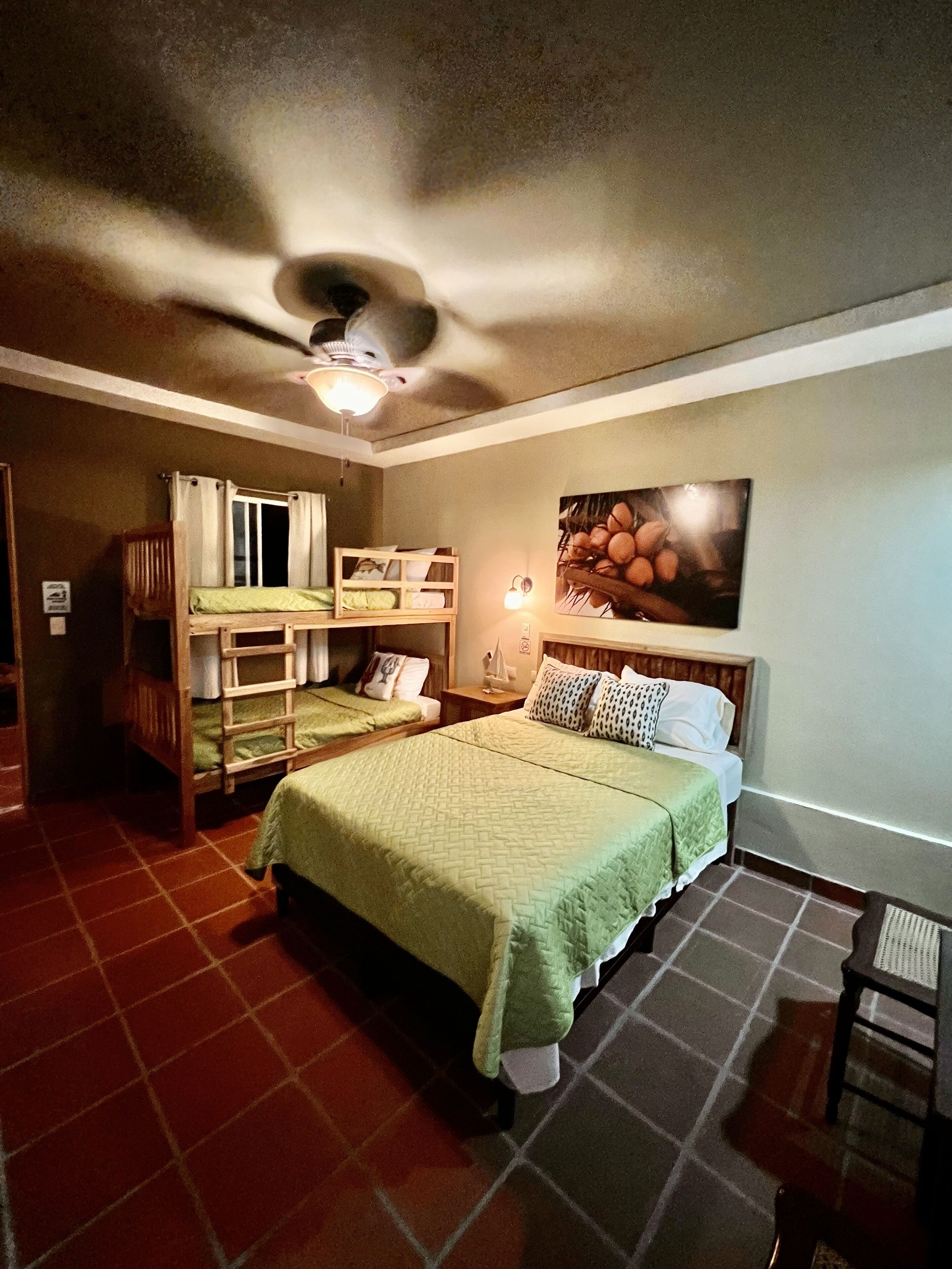 2 chambres, Wi-Fi gratuit, draps fournis