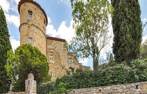 Stunning home in Callian