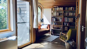 Smart TV, books, music library