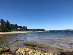 Liegestühle, Strandtücher