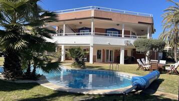 Voorkant van accommodatie