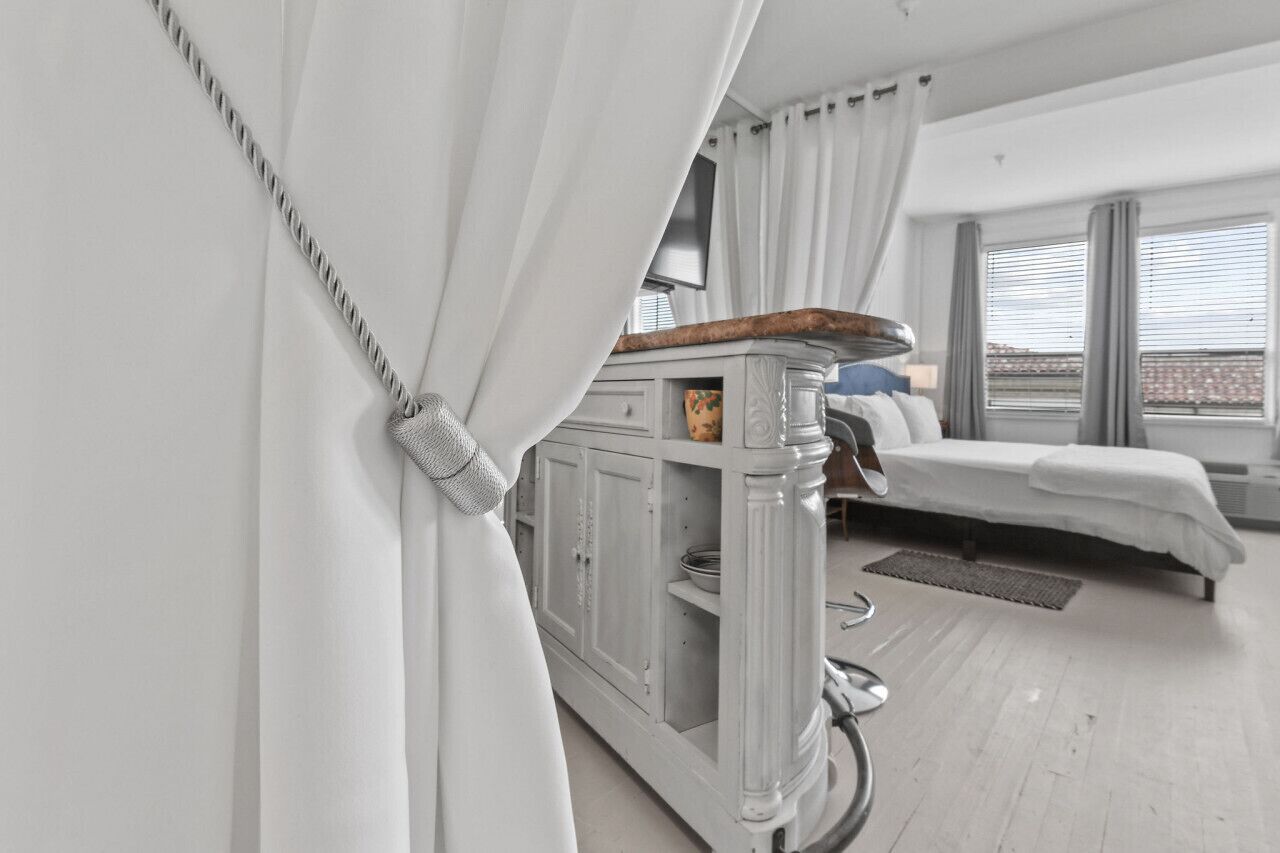 1 chambre, fer et planche à repasser, lit parapluie, Wi-Fi gratuit