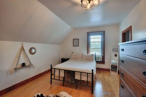 3 Schlafzimmer, Reisekinderbett, kostenloses WLAN, Bettwäsche