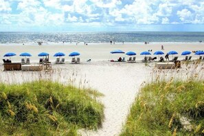 On the beach, sun-loungers - Gorgeous Direct Ocean and Pool Views! 2BR 2BA Smart TV’s Beach Chairs 4th Floor (Hilton Head Island)