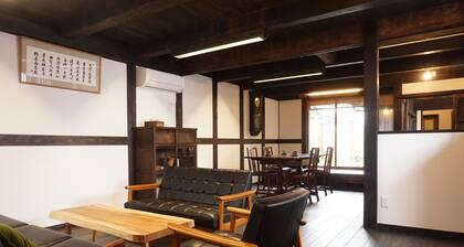 Jisaburo Ozawa Residence Private House Rental Limited to 1Groupday / Koyu-gun Miyazaki