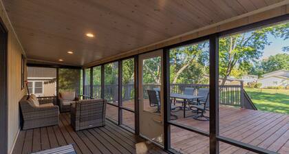 Updated 3 bed + office ranch home close to Downtown Madison