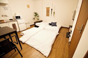 1 chambre, bureau, fer et planche Ă repasser, Wi-Fi gratuit