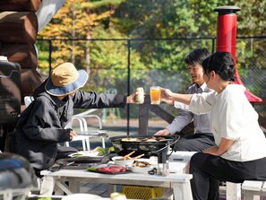 Outdoor dining - cottage Fashionable log styleExcel 48people  / Agatsuma-gun Gunma (Agatsuma-gun)
