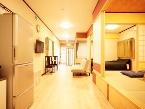 3 Schlafzimmer, Schreibtisch, kostenloses WLAN, Bettwäsche