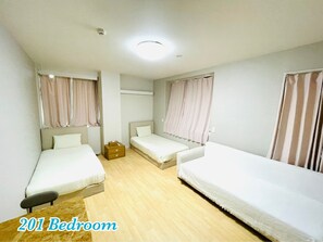 4 Schlafzimmer, kostenloses WLAN, Bettwäsche