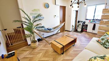 1 bedroom, desk, iron/ironing board, free WiFi