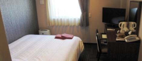 1 bedroom, desk, iron/ironing board, free WiFi