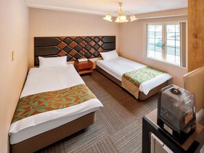 1 bedroom, free WiFi, bed sheets - Hakuba Sunvalley Hotel Annex Westernstyle twin / Kitaazumi-gun Nagano (Kitaazumi-gun)