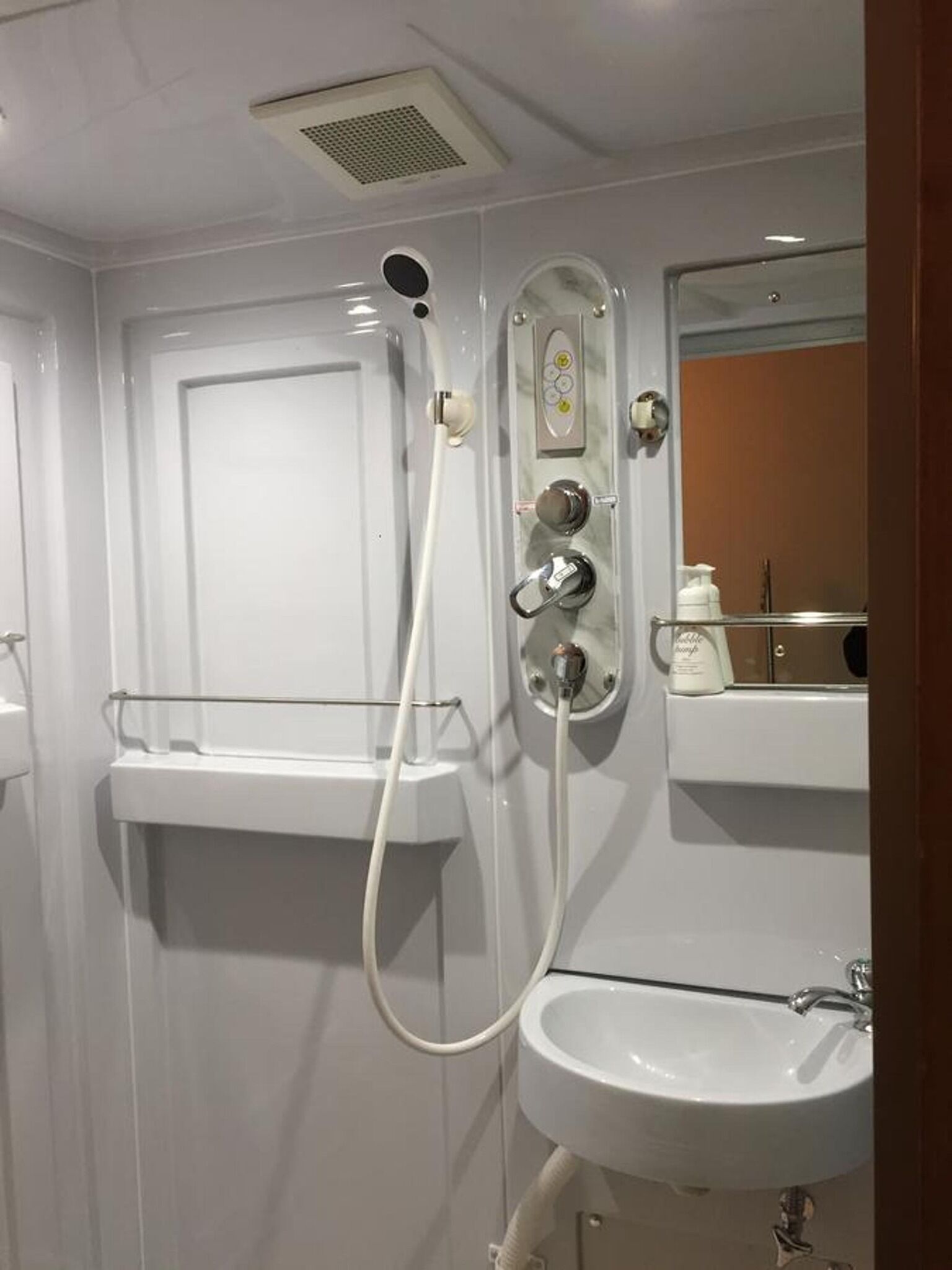 Hair dryer, towels