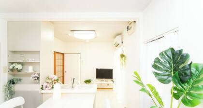 7 minutes walk from Kintetsu Yokkaichi Station Accommodates 6 people Rent a house in the center of / Yokkaichi Mie