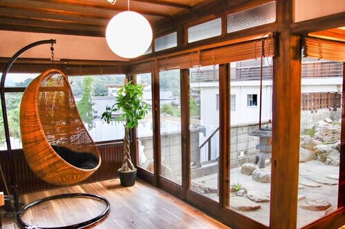 Old folk house with dog run / Imabari Ehime