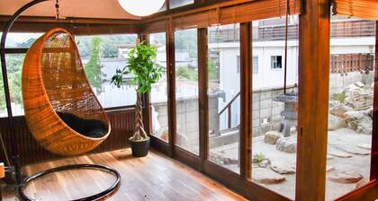 Old folk house with dog run / Imabari Ehime