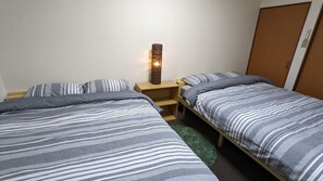 1 bedroom, desk, free WiFi, bed sheets - family room 101 3 minutes walk from Kikusui Stati - 101 Ishima Heights / Sapporo Hokkaidō (Sapporo)
