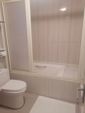 基本雙人或雙床房 | 免費無線上網