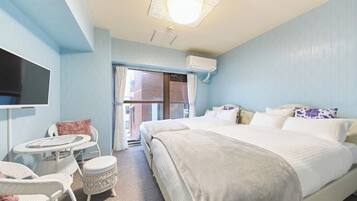 1 soverom, skrivebord, wi-fi (inkludert) og sengetøy