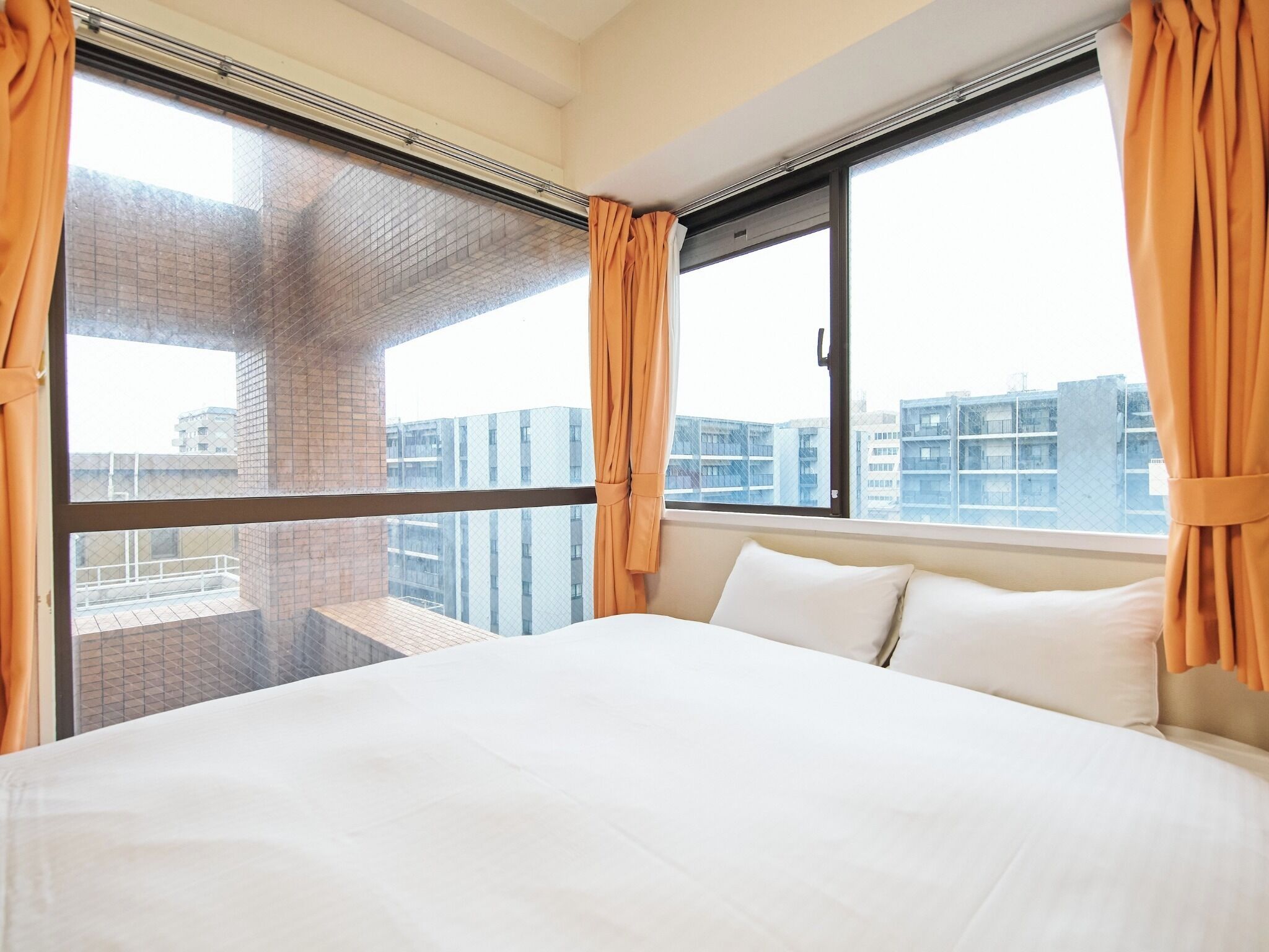 1 bedroom, desk, free WiFi, bed sheets